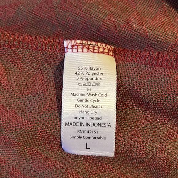 NWT Lularoe Carly Hi-Lo dress size L in a warm hunter green and burgundy multi. - Picture 5 of 6